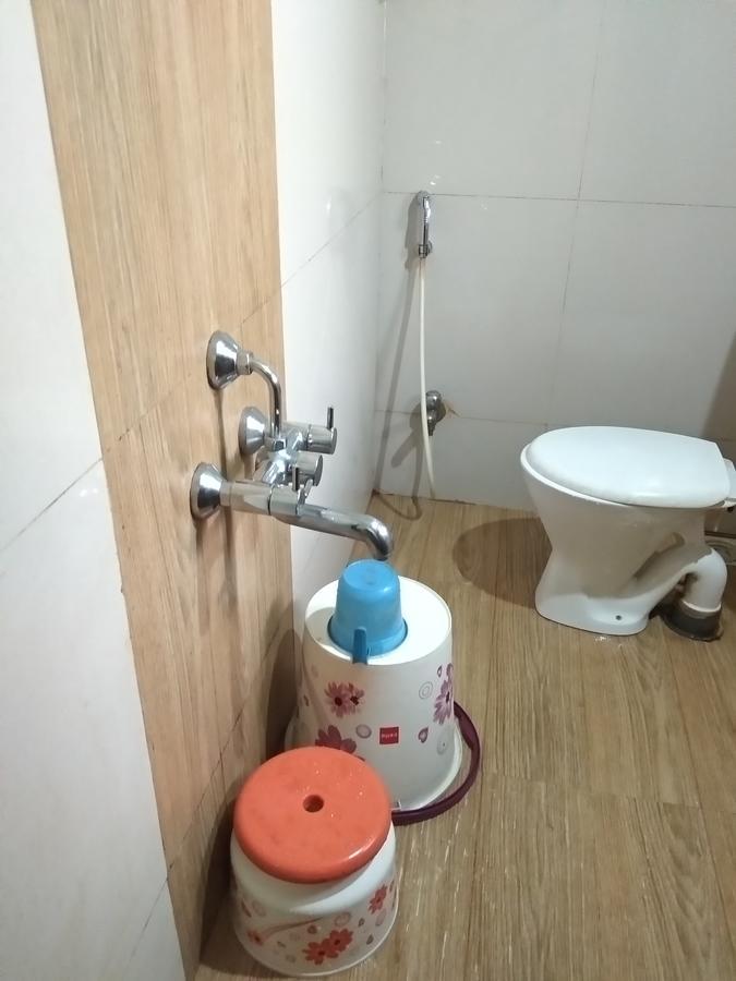 Iroomz Dwaraka Residency Bellary Exterior foto